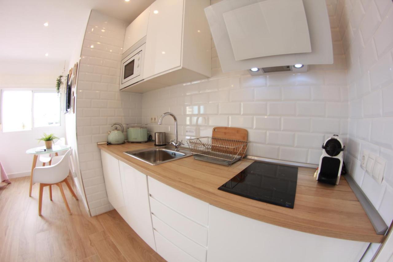 25 négyzetméteres stúdió Apartman 1 fürdőszobával Torremolinos Városközpont területén Kültér fotó