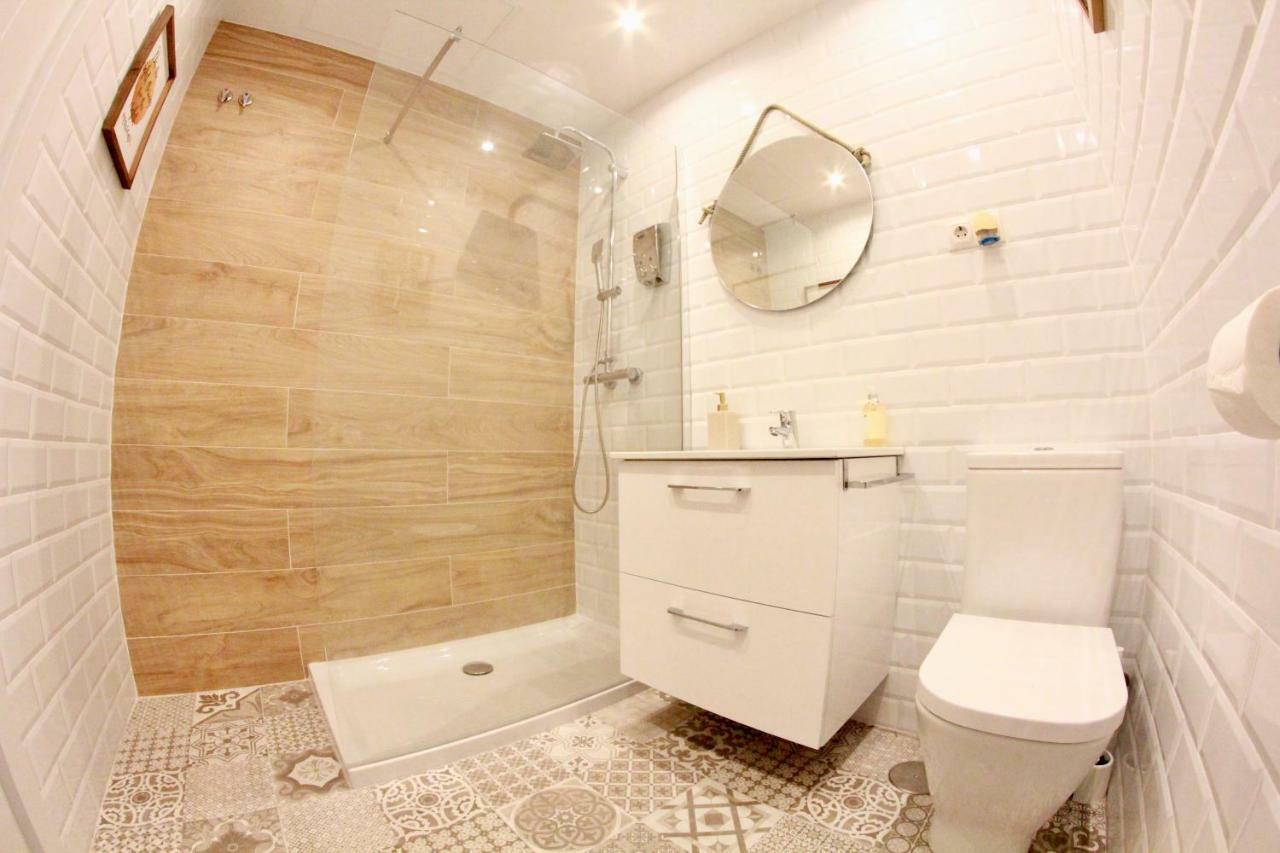 25 négyzetméteres stúdió Apartman 1 fürdőszobával Torremolinos Városközpont területén Kültér fotó